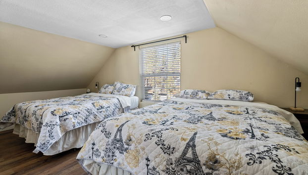 Jaybird Lodge - Large and spacious home near the Lake and Village! - Foto 2, Habitación