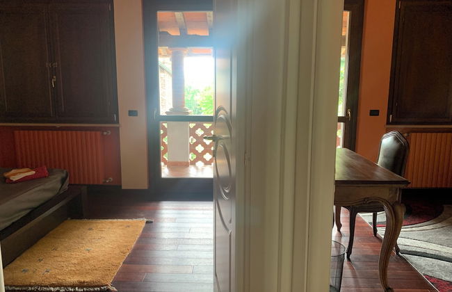 Remarkable 6 Bedrooms Villapiemonte With Land - Foto 3