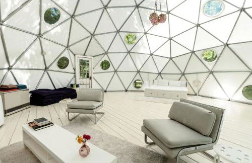 Incredible Spacious Dome for A Group Glamping Experience Surrounded by Nature in Woodridge, New York - Foto 8