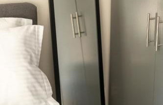 Comfortable 3-Bedroom Seaside Maisonette - Photo 59