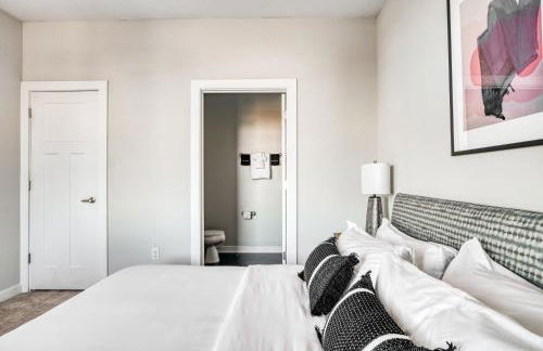 CozySuites Music Row Spacious 2BR with free parking 01 - Foto 12