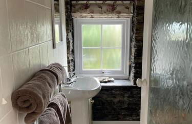 The Hayloft - New Dog friendly with garden and parking - Foto 17