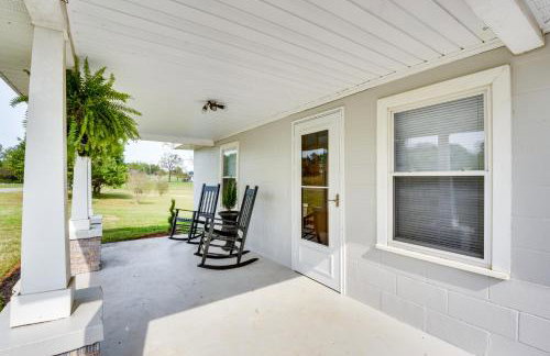 Cozy Fair Play Home with Deck 4 Mi to Lake Hartwell! - Foto 21