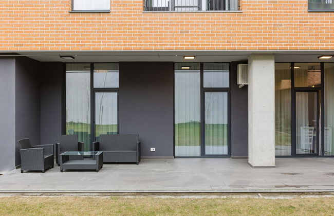 Essenza Charming Two BedRoom Apartment - Photo 40