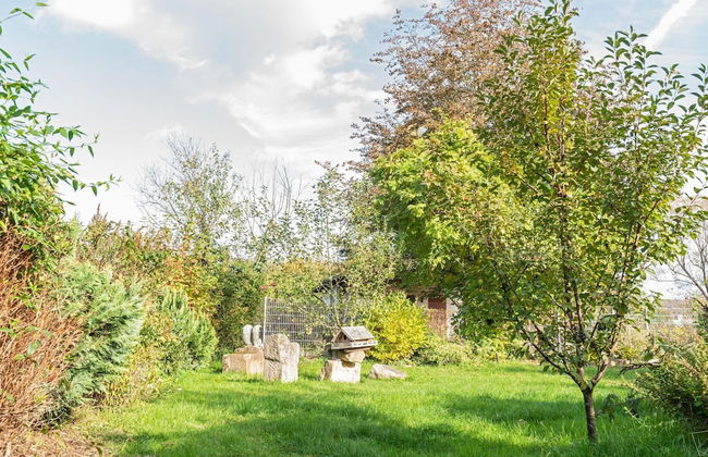 Charming Holiday Home With Private Garden - Photo 37