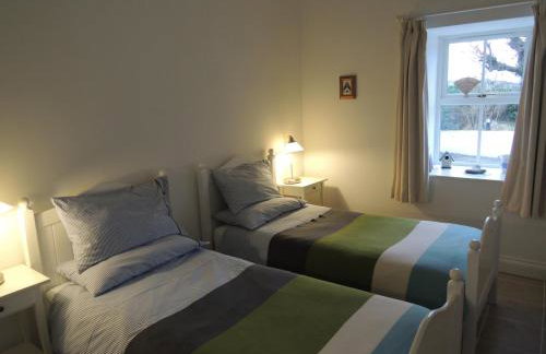 Sally's Garden - Photo 2