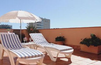 Cozy and sunny penthouse Fira BCN - Photo 20