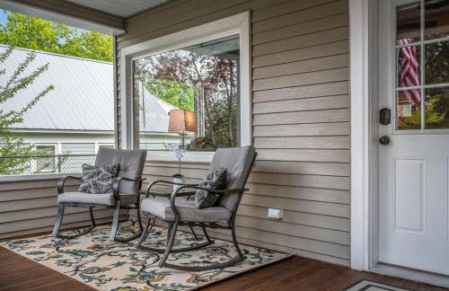 Work-Friendly 3BR Home w Office Fast WiFi - Foto 3