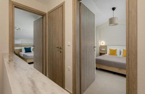 V Luxury Apartments with Pool - Foto 8