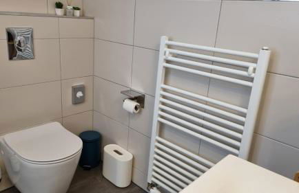 Exclusives Loft, Klimaanlage, Parkplatz, Netflix & Disney, DominosPizza, Wallbox - Foto 8