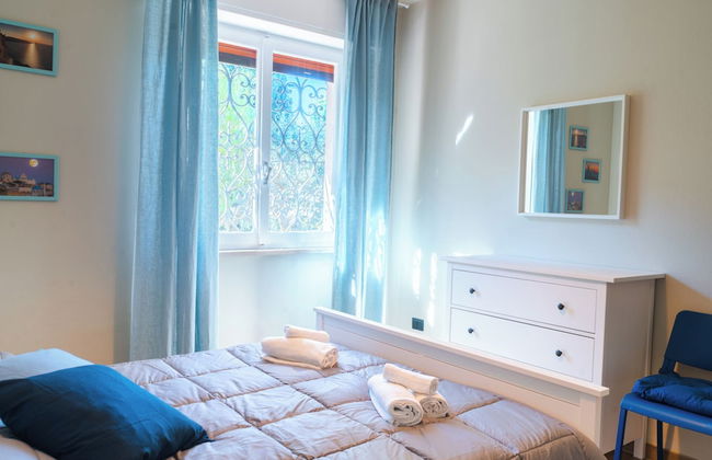 Lemon Apartment with Garden and Sea View - Photo 10