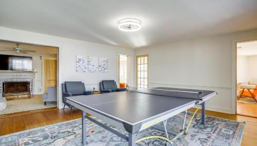 Riverfront Gem with Fire Pit in Eden - Foto 3