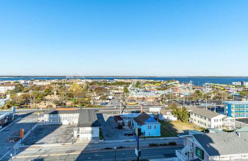 Oceanfront 2 Bedroom Modern Beach Condo w Pool - Foto 40