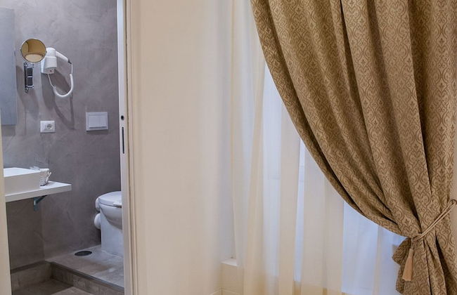 Lifestyle Veneto Suite - Photo 3