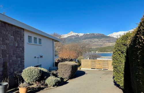 Villa unique, 50 mètres du jardin au lac - Photo 11