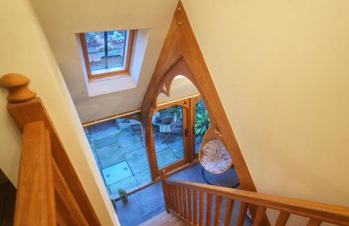 The Oak House - Photo 4