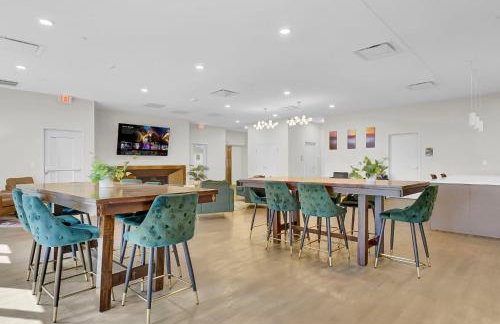 Luxury lofts, Downtown, Playhouse Sq, Near Stadium and Arena, Fire Pit, Rooftop deck, BBQ, Parking -fcfs, Close to EVERYTHIHNG! - Foto 19