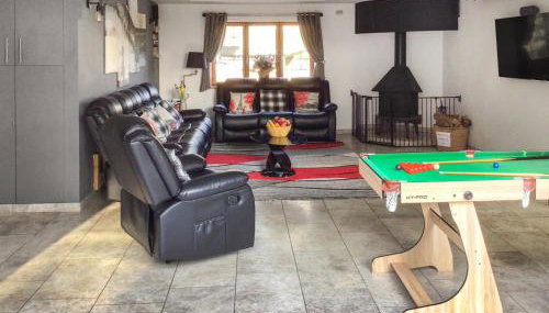 Coombe Wood Coach House - Foto 5