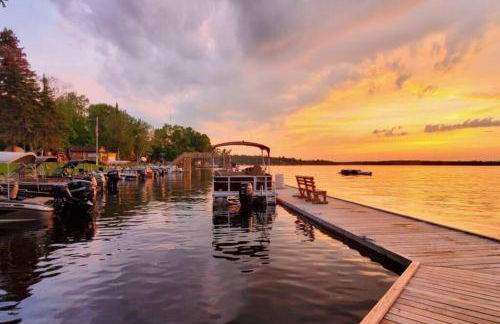 Lakeside 1 Bedroom Bear Paw Cabin On Kab - Foto 8