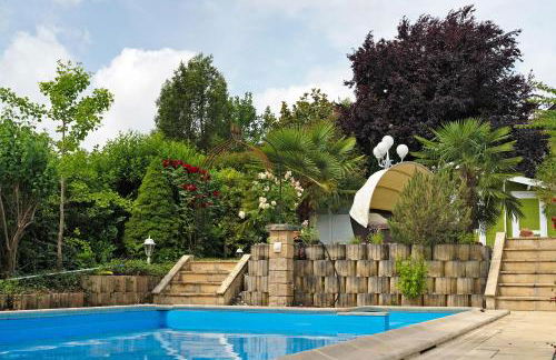 Bruderstube - Foto 1