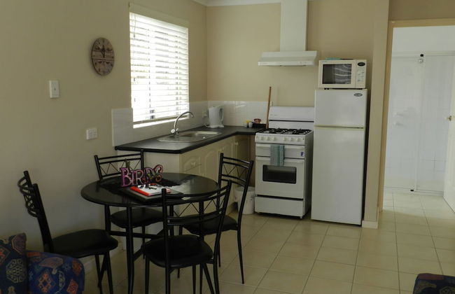 Harbourside Motel - Photo 21