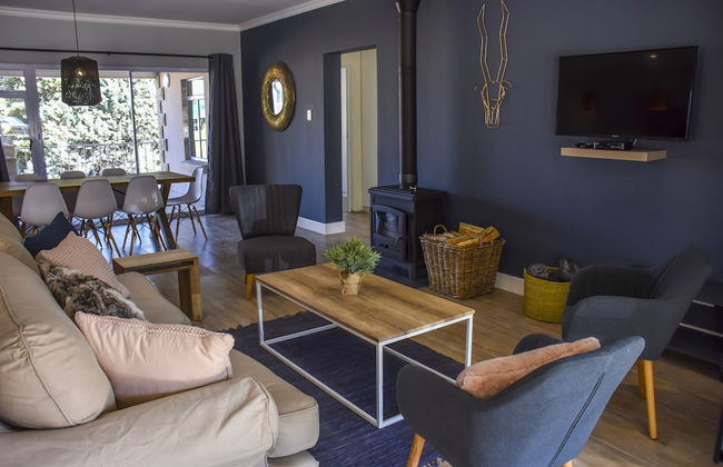 Saints Rest - Photo 18