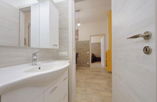 Michele Lux Lodge 6 people Spotless and Connected to Airport and Vatican - Foto 5