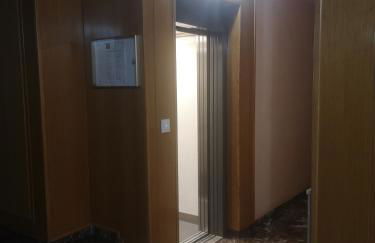 Apartamento Escultor Moreto - PARKING GRATIS - Foto 5