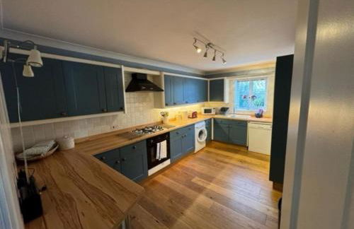 3 Bed in Weymouth oc-dc213 - Photo 4