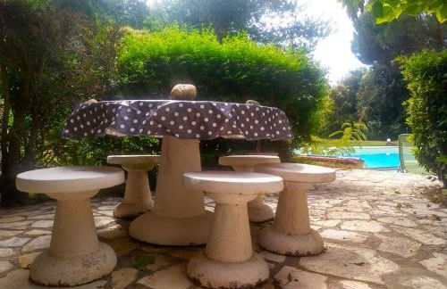 L'échappée du Canal - Piscine - Cheminée - Clim - Parking privé gratuit - 8 personnes - 3 chambres - Parc - Foto 10