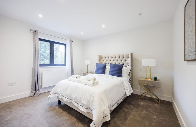 Lovely 4 Bedroom Home In Buckinghamshire - Foto 28