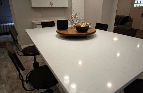 Amazing view of Lake Winnisquam, fully remodeled! - Foto 13