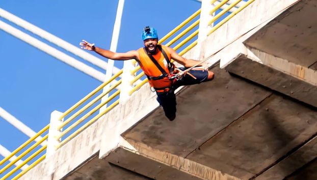 Bungee Jumping in Teresina - Foto 4