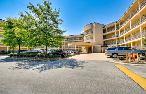 Auburn Retreat with Balcony - Walk to Campus! - Foto 7