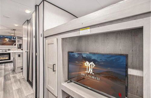 Stunning Newly Renovated Modern Beach House - 7633 - Foto 34