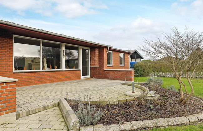 6 Person Holiday Home in Aeroskobing - Foto 21