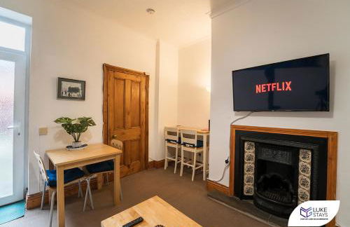 Luke Stays - Grosvenor Road - Photo 3