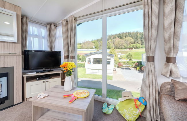 Cofton Holidays - Photo 7