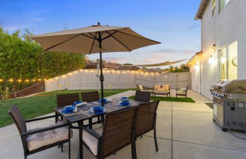 Sunset Crest - Home with stunning views, Pool, BBQ - Foto 48