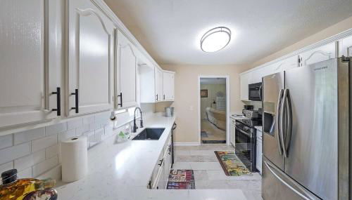 Kennesaw Komfort Home for 8 - Foto 4