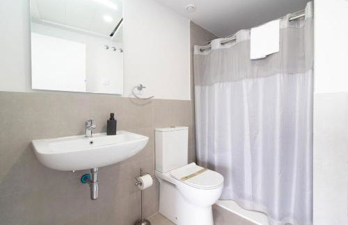 Global Properties, Apartamento con vistas al mar, 2 terrazas y piscina en Canet d'en Berenguer - Photo 20