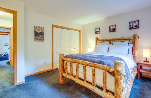 Lake Placid Condo with Patio - Walk to Beach! - Foto 13