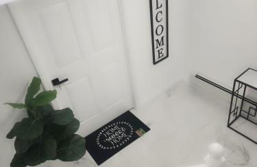 Baldwin, NY 1 Bedroom Apartment Queen Size Bed - Foto 26