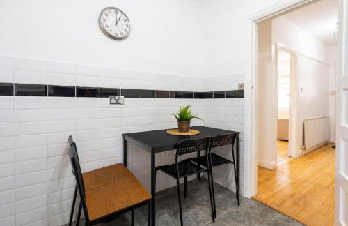 2 Bed, Wembley, Ealing, London - Foto 14