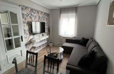 Piso acogedor cerca del centro. - Foto 1