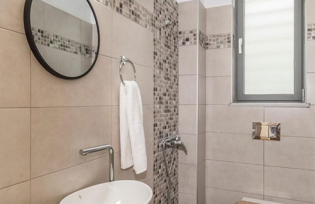 Park-view Pool Villa - Photo 22