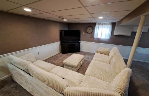 Location! Large Home, Country Views, Entertainment - Foto 10