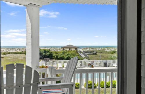 Southern Shores Oak Island Oceanfront with Pool Villa - Foto 26