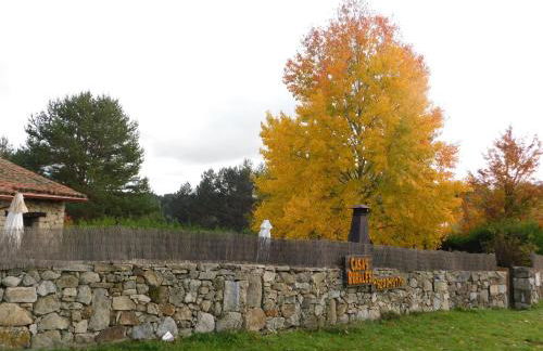 Casa Rurales Cimera y Brincalobitos - Photo 5