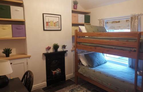 Prime location for Snowdon, Family and Dog friendly! - Photo 47